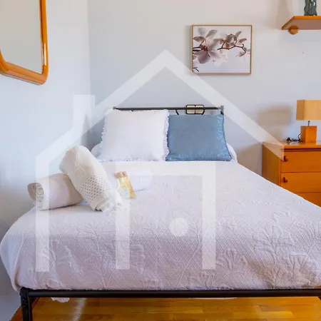Homestay El Jardin De Pruvia