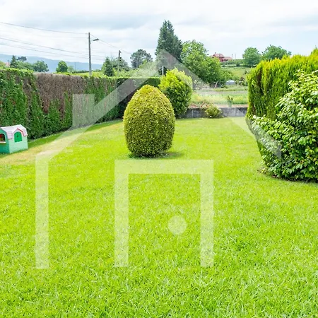El Jardin De Pruvia Homestay Llanera (Asturias)